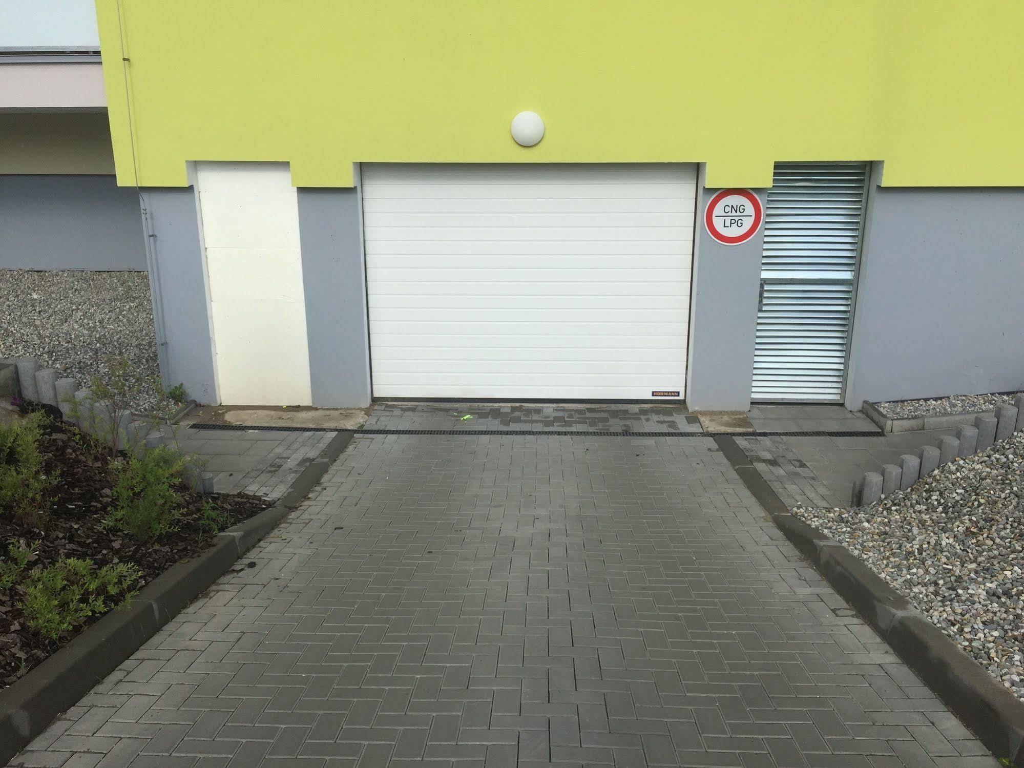 Rs Apartments Olomouc Ngoại thất bức ảnh